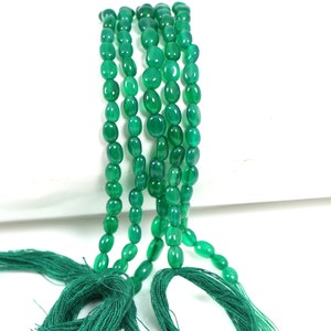 Natural Green Onyx Oval Beads: AAA Quality, 13 Inch Strand