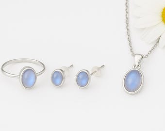 Blue Fire Moonstone Jewelry Set: Sterling Silver Ring, Pendant & Earrings