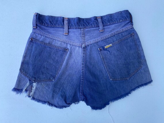 Big Yank 80’s cut-off distressed shorts Waist 31” - image 2