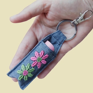 Lip Balm Keychain Vintage Flower Applique Denim Colored Fabric for Gardener Boho Bestfriend Small Group Gift Hippie Girlfriend Flower Power