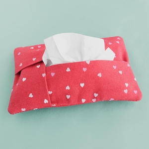 Pocket Size Tissue Holder Bulk Gift Under 5 for Valentine&#39;s Day Love Purse Travel Tissue Case for Grandma Girlfriend Mom Nurse Teacher