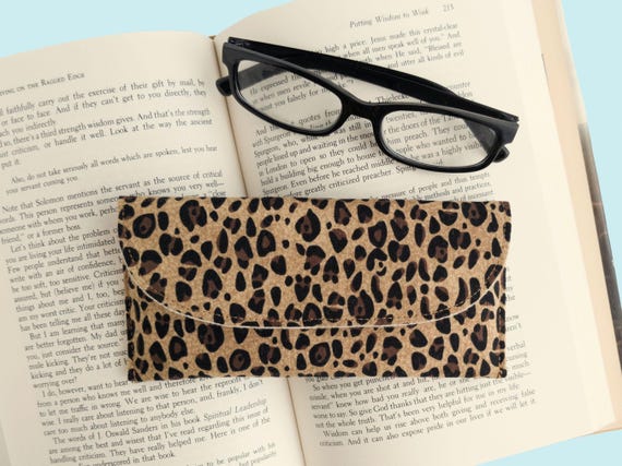Soft Glasses Case Leopard Print for Woman Retro Sunglasses Case for Girlfriend Gift Under 20 of Animal Print Fabric Padded Eyeglasses Holder