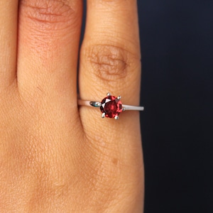 Red garnet dainty Ring Silver-Round gem delicate ring,Birthstone Minimalist Ring-thin Layering Ring-Simple Solitaire Stack ring,Promise Ring