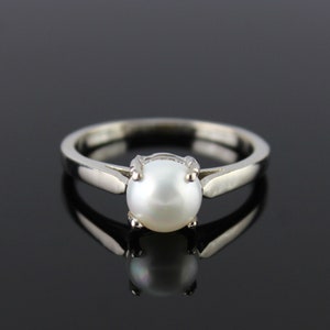 Minimalistischer Perlenring / Minimalistischer Echter Perlenring / Stapelperlen Ring Jahrestag Geschenk / Minimal Ring / Statement Ring 925 Silber