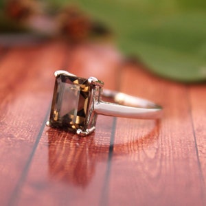 Smoky Topaz minimalist Ring / Minimalist Ring / Stack Ring /Zodiac ring /Minimal Brown Quartz Ring/Statement Ring 925 silver/Boho ring/gift