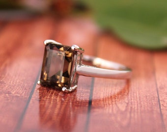 Brown topaz ring deals