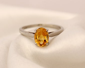 Golden Topaz Ring 925 Silver-Oval Topaz Silver Ring-Golden Topaz Minimalist Ring-Solitaire Topaz ring-stackableRing-Promise Ring-zodiac ring