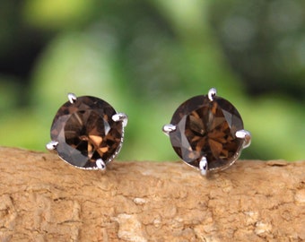 Goujon rond de topaze fumée, boucle d’oreille ronde de topaze fumée naturelle de 8 mm, goujon fumé rond minimaliste, bijoux en quartz fumé, goujon quotidien fumé en argent 925