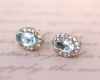 Clous d'oreilles aigue-marine naturelle - Clous d'oreilles aigue-marine - Clous d'oreilles aigue-marine en grappe minimaliste - Argent sterling 925 - Pierre de mars