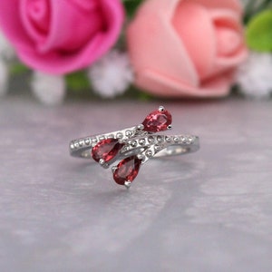 Garnet Teardrop Ring-Garnet Minimalist Ring-Serpent Ring-Statement Rings-Engagement Ring-handmade snake ring-elegant rings-Jewelry for her