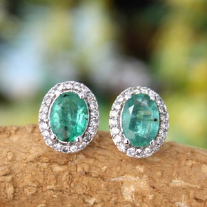 Natural Emerald Cluster Earrings Stud-Emerald Minimalist Stud Earrings-Real Emerald 925 Silver Stud-May Birthstone Earrings-Vintage stud