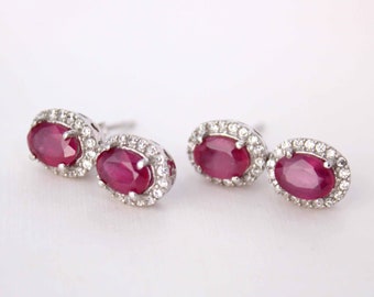 ルビー イヤリング - ルビー ステートメント スタッド - ルビー ビクトリア スタッド - ヴィンテージ ルビー スタッド - 7 月誕生石 スタッド - ルビー デイリーウェア スタッド - 925 シルバー ルビー イヤリング