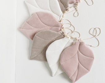 Roze bladgors banner, LEAF wimpelketting, Velours stof banner, Velours bladslinger, Bladslinger, Wimpelkette met bladeren en kralen