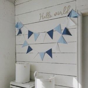 Écusson bleu et blanc, Wimpelkette, guirlande pour garçon, banderoles pour chambre d'enfant, guirlande pour baby shower, petite fille en coton, chaîne de fanions image 1