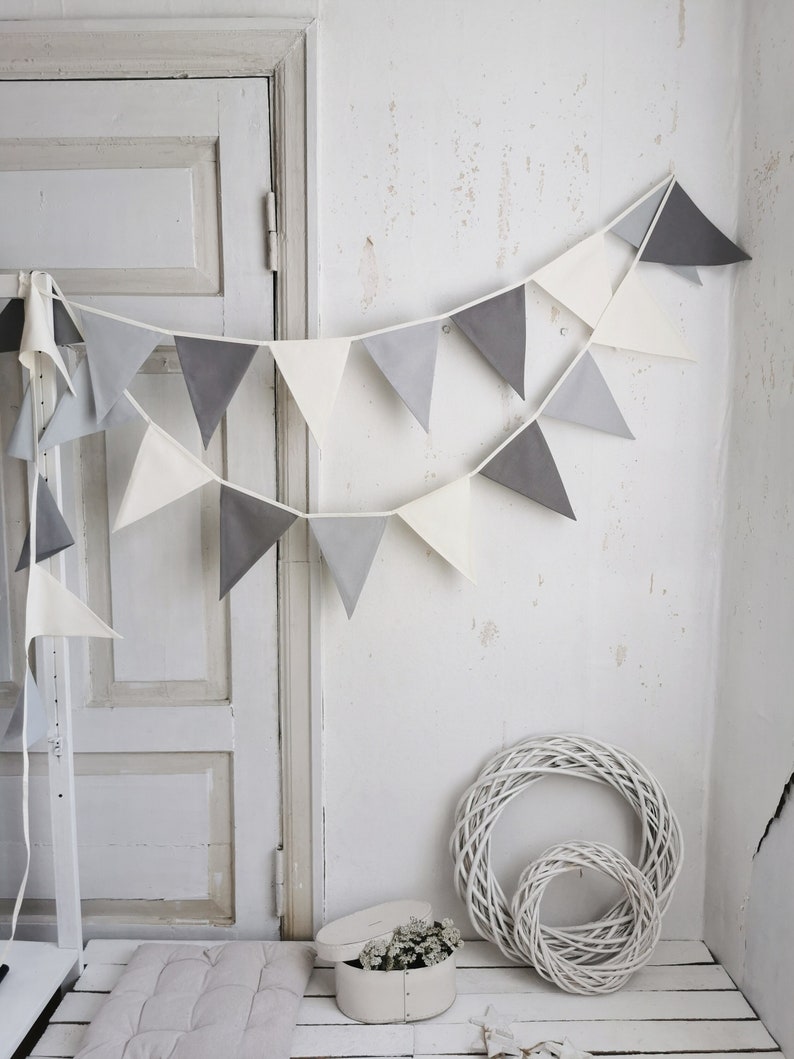 Cotton fabric triangles bunting banner. Available custom lengths from 1 meters till 100 meters. Bulk option available. In the picture colors are off white light gray and gray, but we offer personalization for colors in the last picture. Wimpelkette