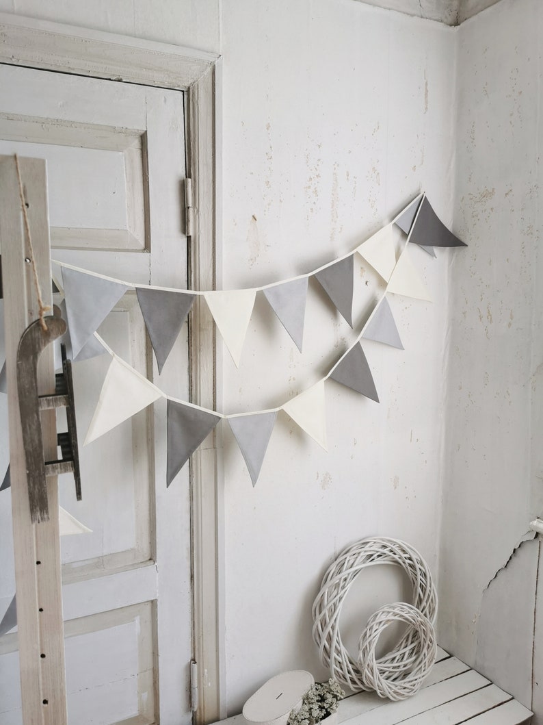 Cotton fabric triangles bunting banner. Available custom lengths from 1 meters till 100 meters. Bulk option available. In the picture colors are off white light gray and gray, but we offer personalization for colors in the last picture. Wimpelkette