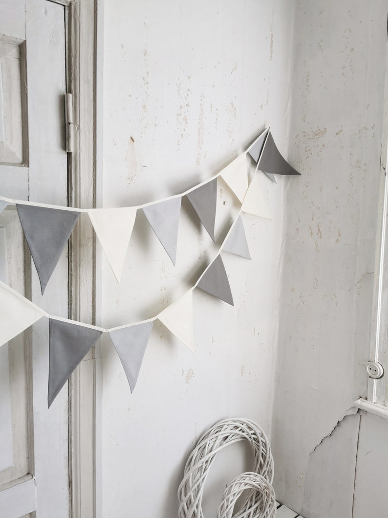 Cotton fabric triangles bunting banner. Available custom lengths from 1 meters till 100 meters. Bulk option available. In the picture colors are off white light gray and gray, but we offer personalization for colors in the last picture. Wimpelkette