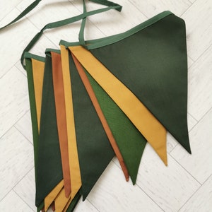 Écusson VERT et MOUTARDE, drapeaux en coton pour chambre de bébé, guirlande en tissu, guirlande de guirlandes vertes, guirlande de fleurs marron, guirlande verte pour chambre d'enfant image 4