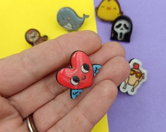 Red heart pin - Heart with wings - Cute and kawaii heart - Hand painted wooden pin - Add a touch of love to your style!