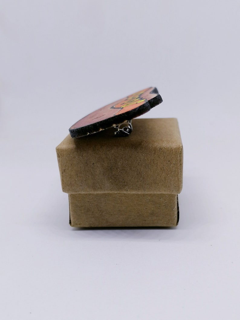 hot dog brooch in recycled wood hand-crafted badge on the theme of food and fast food in upcycled wood