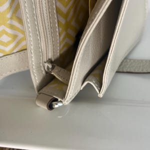 Vintage Brighton Octavia Crossbody Messenger Bag imagem 6