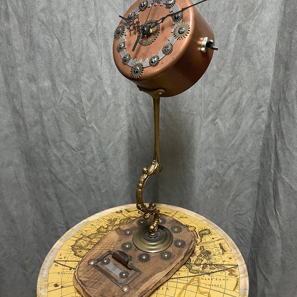 horloge steampunk jules verne rétro vintage upcycling