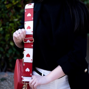 Rot und Weisse Spielkarten extra langer Taschengurt in Geschenkbox | handmade in the UK, Liebe Herz Taschengurt, Valentinstag Geschenk