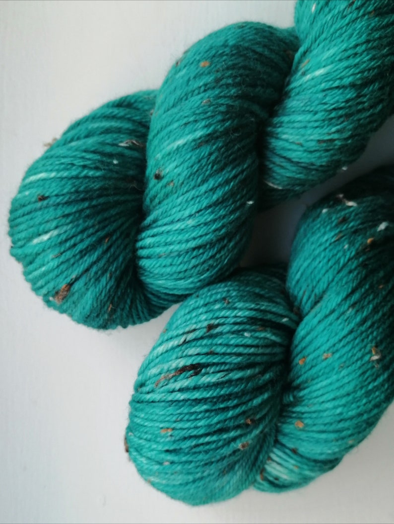 Pine Forest Hand dyed DK Tweed 75g SW Extrafine 19.5 micron Merino, 15g nylon, 10g Nep yarn, black, caramel and cream flecks image 1