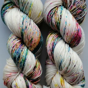 Iridiana - Hand dyed extrafine merino / mulberry silk 4ply yarn, 100g skein.