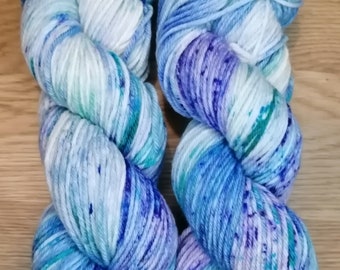 Just Breathe - Hand dyed deluxe DK yarn, 85/15 Superwash Extrafine merino/nylon, 100g skein, 225m approx.