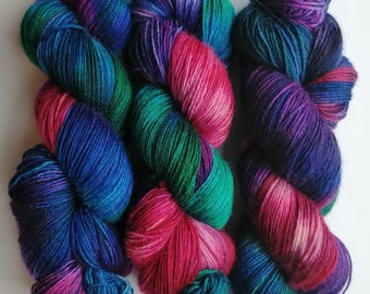Extravaganza -Hand dyed BFL 4ply yarn, 100g skein, 100% Superwash British Bluefaced Leicester wool