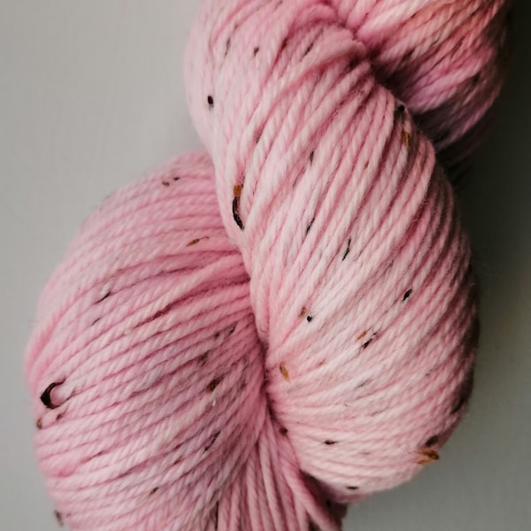 Seashell Pink -Hand dyed DK  Tweed 75g SW Extrafine (19.5 micron) Merino, 15g nylon, 10g Nep yarn, black, caramel and cream flecks