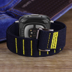 Fitbit bicep band hotsell