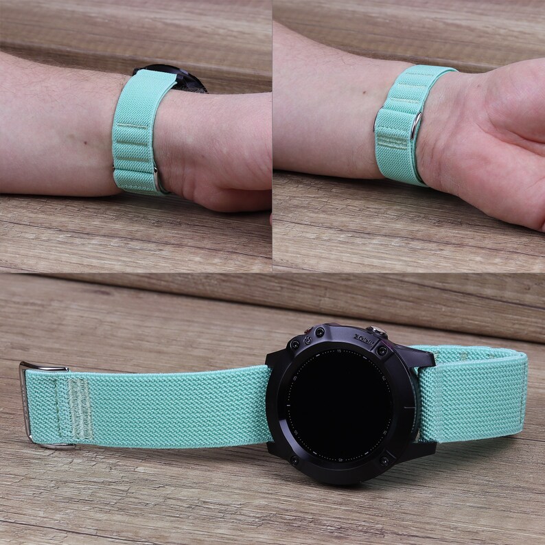 Puede incluir: Una correa de reloj el&aacute;stica de color verde claro con una esfera negra. La correa est&aacute; hecha de un material suave y el&aacute;stico y tiene una hebilla de metal.