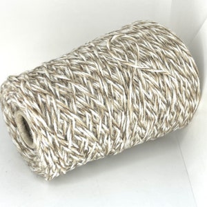 Mischgarn aus Schurwolle, beigebraunes Garn auf Kegel, Aran-Kammgarn auf Kegel, Strickgarne