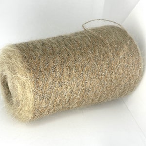 Lurex KID Mohair Yarn, Beige Fluffy Yarn on Cone per 220g / 0.48lb / 1365m, Knitting or Machine Yarns