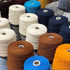 Filato 100% lana merino Geelong, filato sportivo, filato per maglieria su cono, filati di produzione italiana