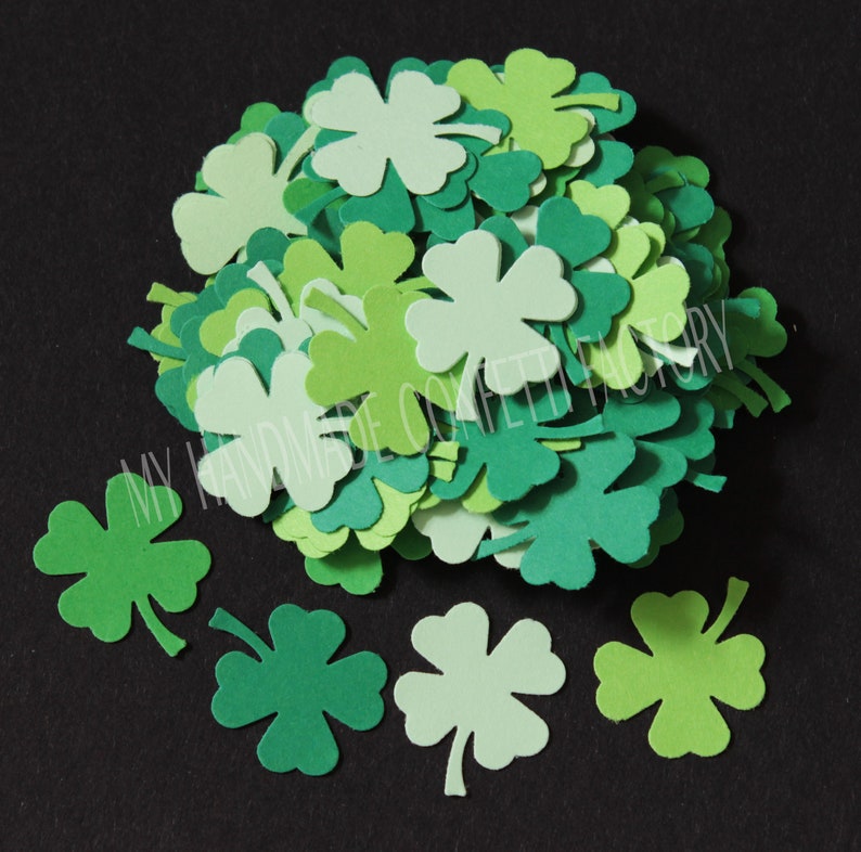 200 SMALL Mixed Green Four Leaf Clover/Shamrock Table Confetti image 1