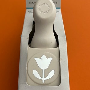 New Boxed MARTHA STEWART Spring Flower - Tulip Card Craft Punch