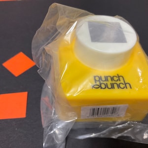 Nuovo PUNCH BUNCH Perforatore artigianale quadrato medio in carta croccante