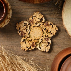 Juniper Wooden Coaster Vine Kitchen Decor