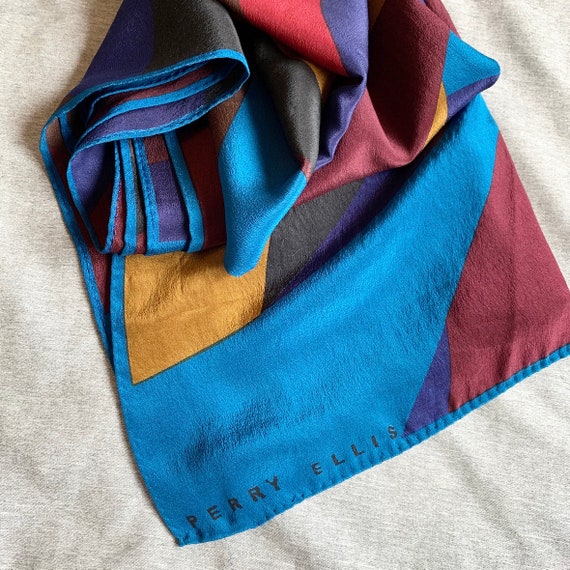 Perry Ellis Scarf