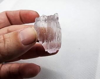 High quality double terminated light pink kunzite
