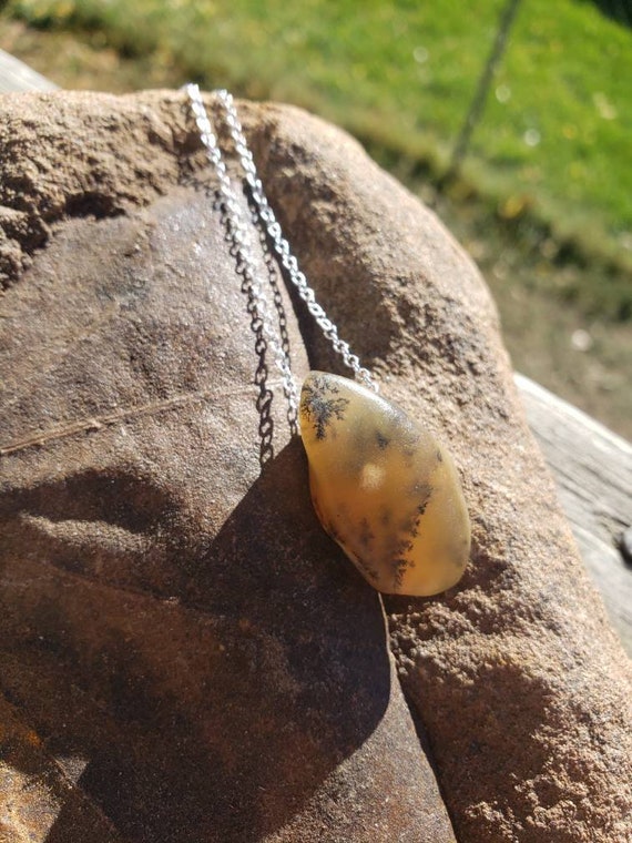 Montana Dendritic Agate Necklace - image 2