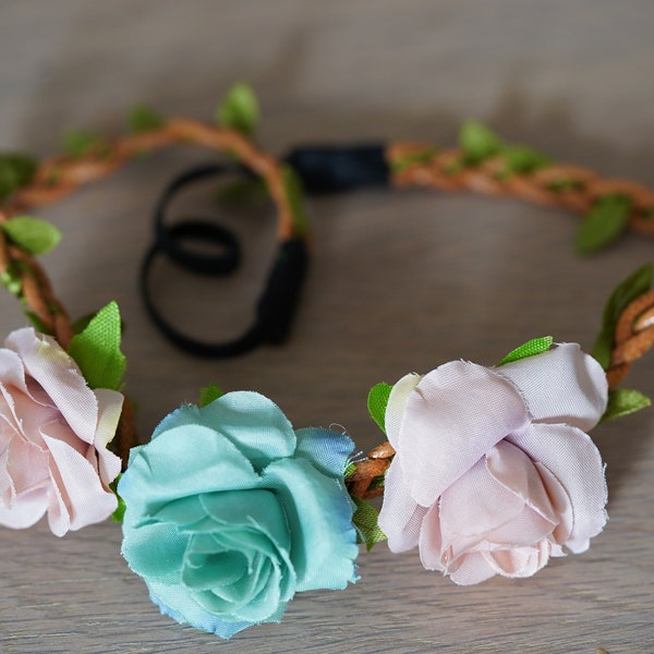 Blumenhaarband mit wunderschönen Stoffblüten, romatisches Accesoires für Hochzeiten, Dirndl, Oktoberfest ,Weinfest