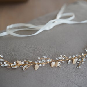 Bridal belt, boho wedding belt, vintage style wedding bridal sash, gift tip bride, narrow wedding belt, gold