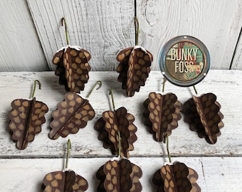 Vintage Hand Painted Metal Pinecone Ornaments, Pinecone Ornaments, Christmas Ornaments, Metal Cones, Hand Painted, Pinecone Ornaments