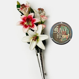 Vintage Lillies Bouquet Boutonniere Brooch, Bouquet Boutonniere Pin, Bouquet In Vase Pin, Vintage Handmade Floral Brooch, Boutonniere Brooch
