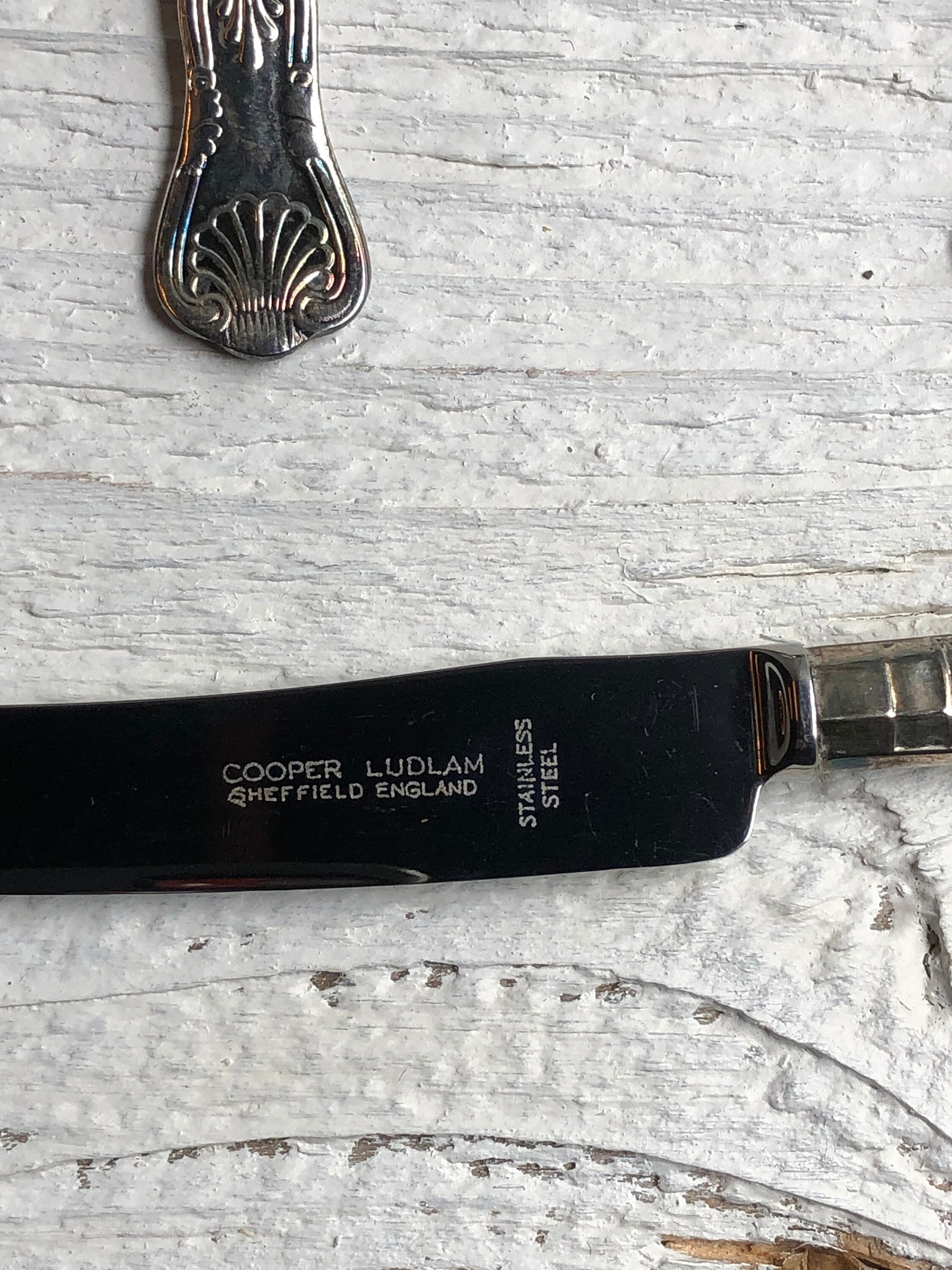 【Cooper Ludlam】キングスパターンのデザートセット 8名用32本組 Cooper Ludlam Cutlery Set | eBay
