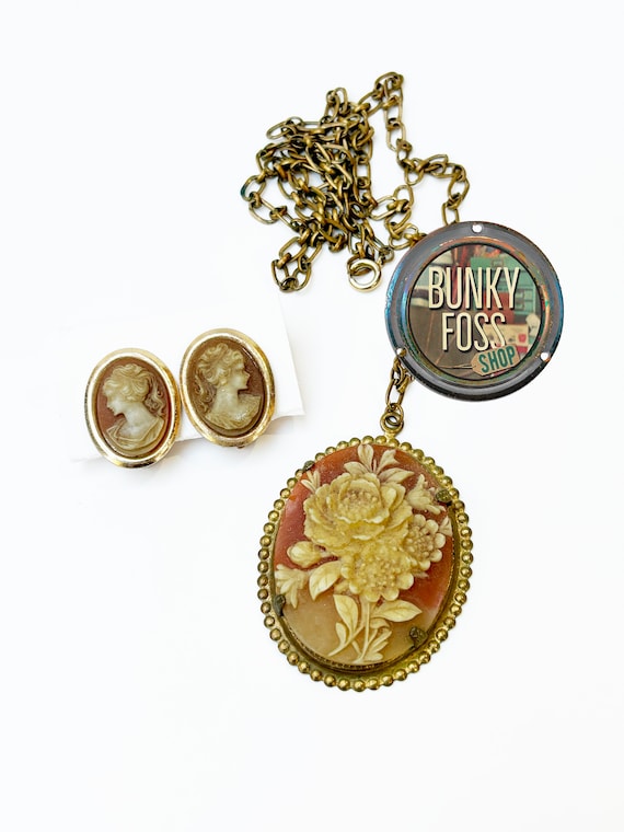 Vintage Floral Cameo Necklace Set, Cameo Earrings,
